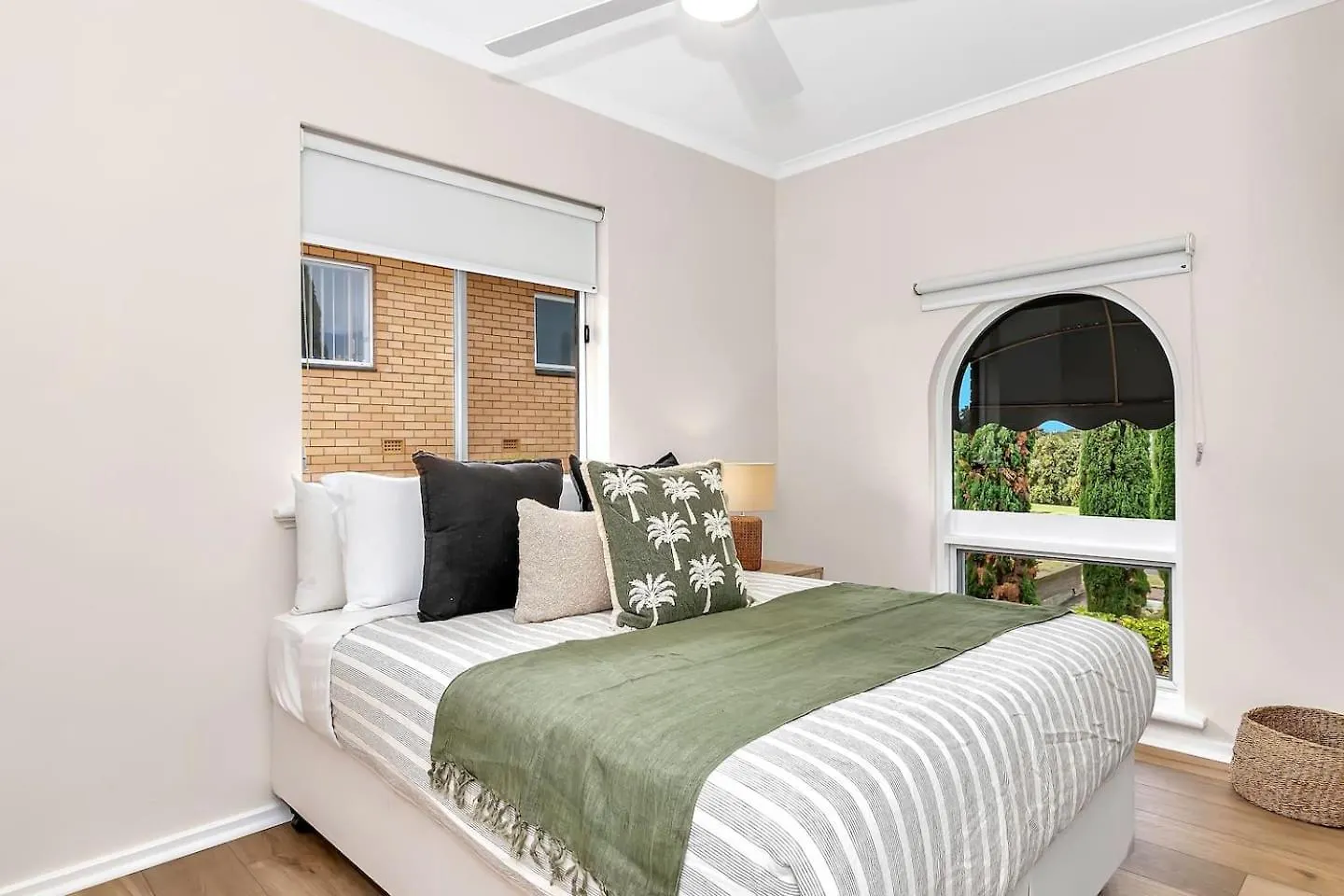 펜션 'Riverside Refuge' A Contemporary Gem Near The Beach 애들레이드